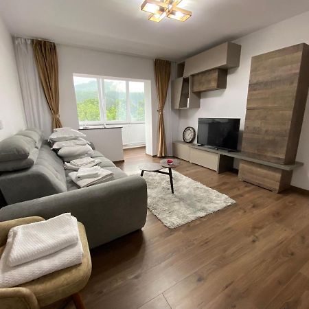 Apartament Eve Кимпулунг-Молдовенеск Екстер'єр фото