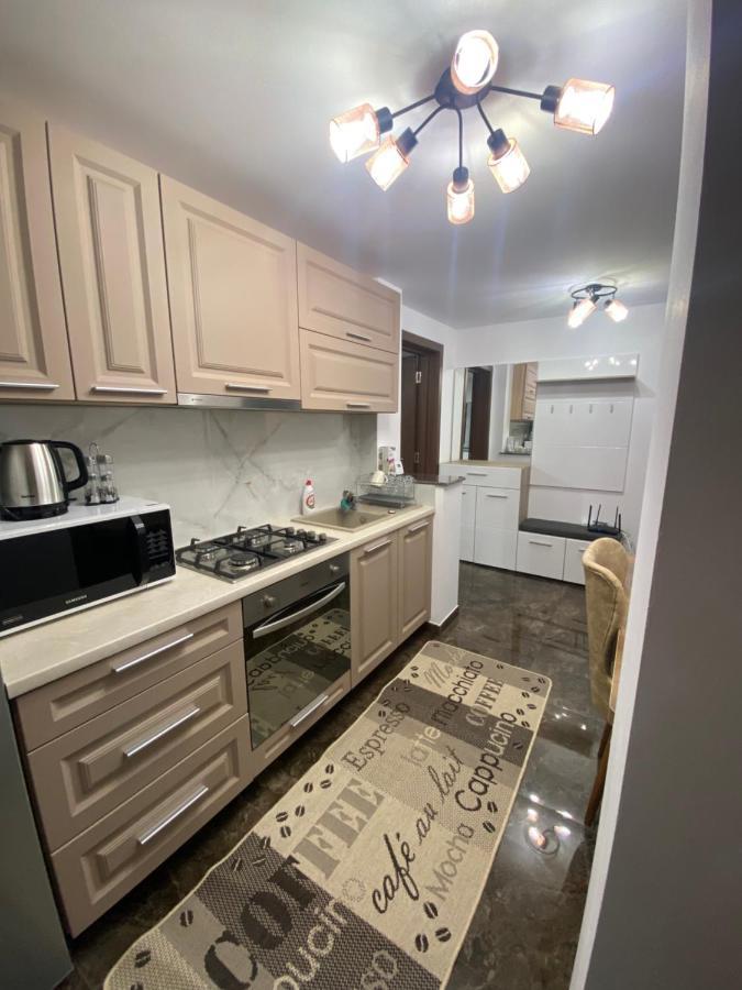 Apartament Eve Кимпулунг-Молдовенеск Екстер'єр фото