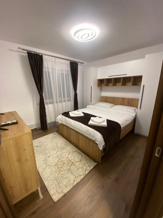 Apartament Eve Кимпулунг-Молдовенеск Екстер'єр фото
