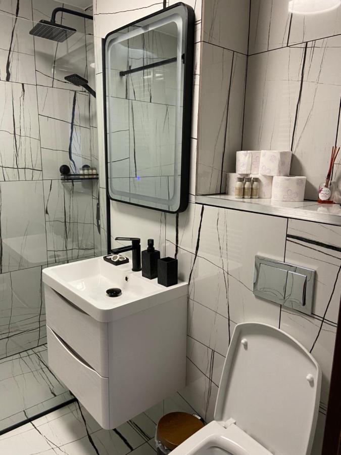 Apartament Eve Кимпулунг-Молдовенеск Екстер'єр фото