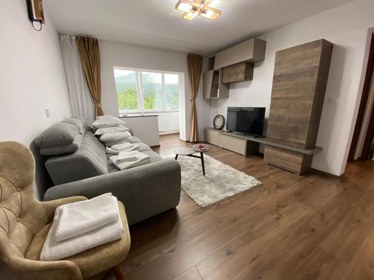 Apartament Eve Кимпулунг-Молдовенеск Екстер'єр фото